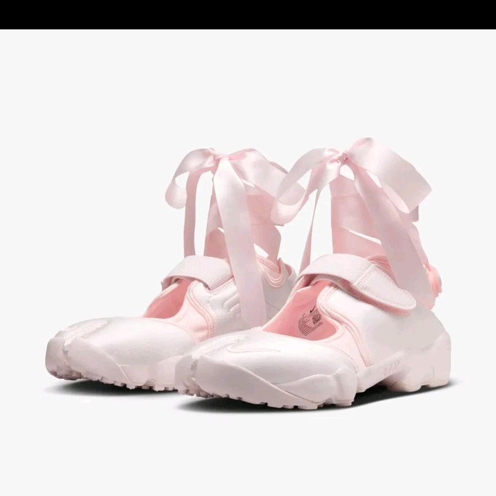 Nike Women's Athletic Shoes - Pink and White